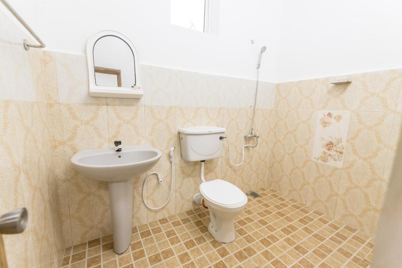 Oyo 102 Metro Marine Drive Hotel Коломбо Екстер'єр фото